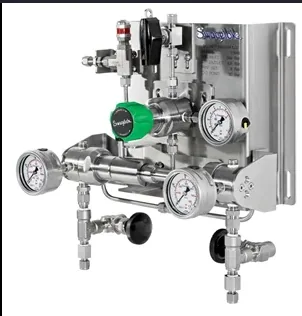 Gas cylinder changeover manifold